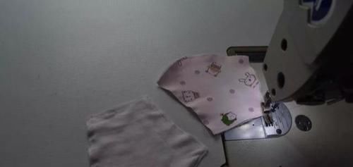 [1厘米]5分钟学会自制口罩，剪件旧衣服就能做好多个，手工布艺附教程