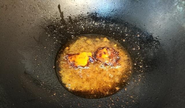 『火锅丸子』麻辣烫不用买,自己在家就能做,麻辣鲜香汤汁浓,味道不输杨国福