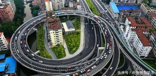 中国最“牛”钉子户，当年给100万不拆，如今分文不值！