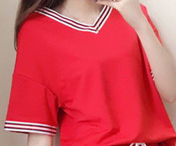 去了上海才发现，街上的70后女人，都穿短裤套装，美的像小姑娘