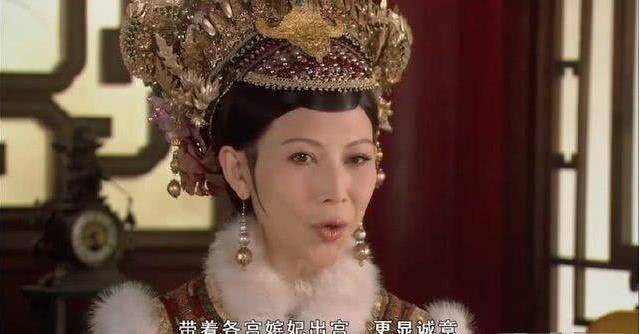 『皇后』甄嬛传：甄嬛离宫后，宜修看到芳若，为何如此害怕？