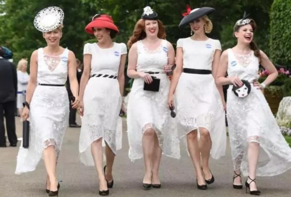 英国皇家赛马会=年度心机大会，梅根凯特大PK，你站哪一个?