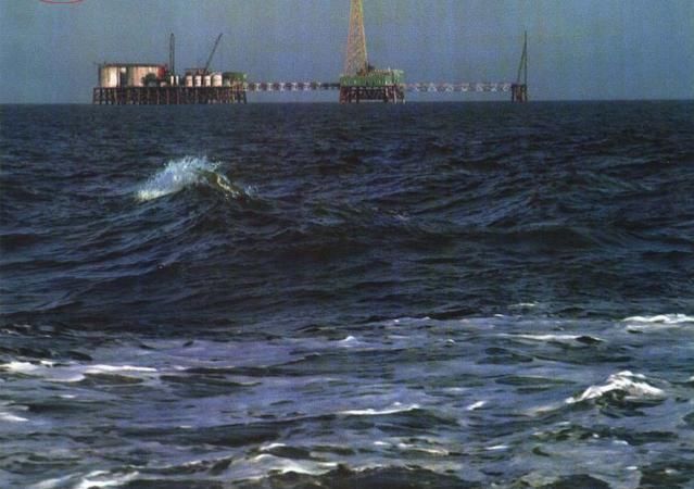 毛泽东时代《人民画报》，社会主义的建设者身影