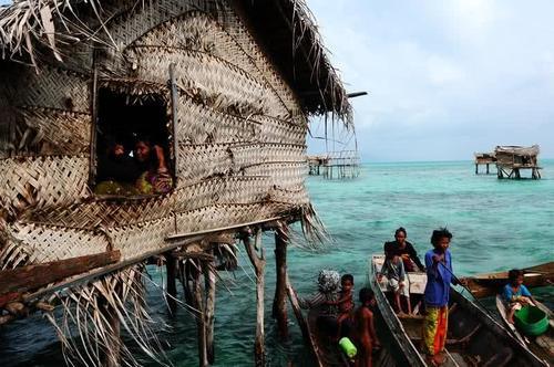 世界上唯一一个没有国籍的民族：一辈子生活在海上，看完感觉心酸