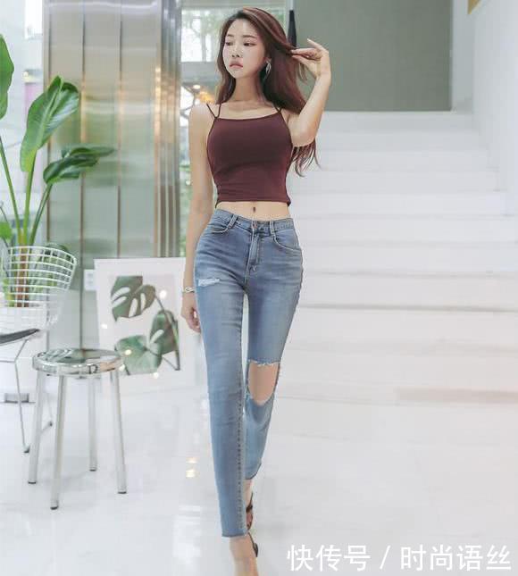 紧身牛仔裤，让你更显青春阳光！