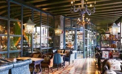 我国最“有意思”的城市，基本没旅游景点，却靠旅游业收入1500亿