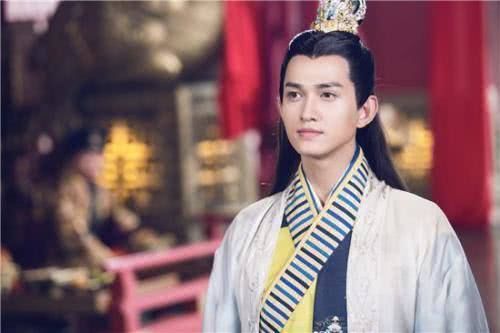 张雪迎■无意被哥哥带入娱乐圈,如今一炮而红,而他出道20年却不为人知