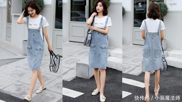  「短袖」夏季超流行的“牛仔背带裙”，搭配短袖T恤，减龄又有少女感！