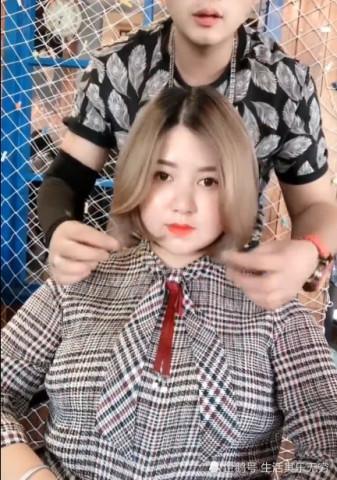 大饼脸女孩剪短发，没想到剪完这么好看 直接开会员