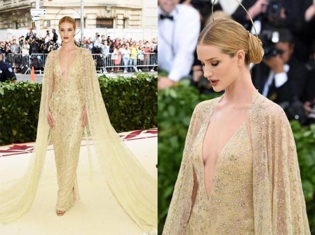 贝女郎罗茜运动Bra出街，大嫂气场和腹肌太惊艳，不愧是杰森女友