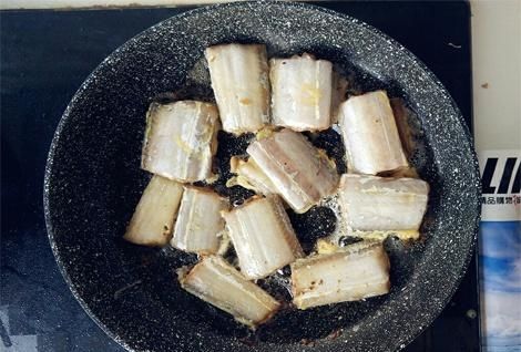 「油炸发尾」很多人做发尾的时候感觉不好,因为新手也可以不加发尾就做出来