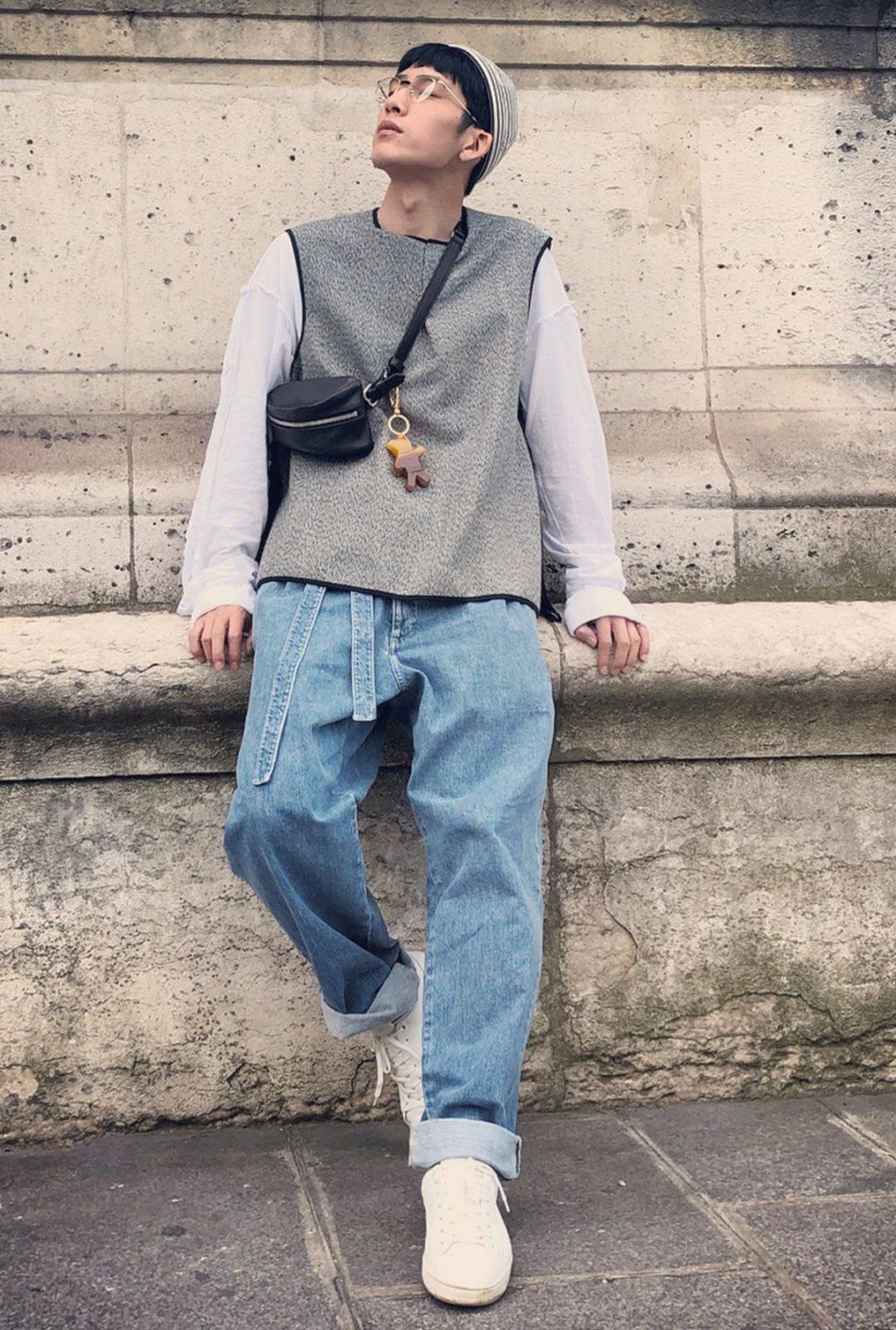 他和你男人一样只穿基本款，为啥他这么时髦?