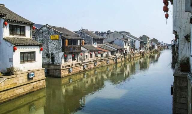 江苏最有潜力的城市，GDP总量突破万亿，将来可能会超过南京！