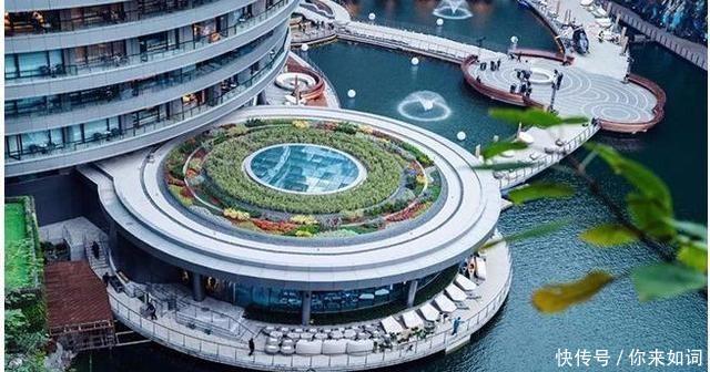  「成就」日本挖坑, 中国人用20亿填, 如今成就世界之最, 日本人