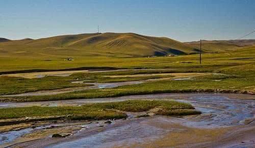  「最窄」中国最窄的河流，胖的鱼过不去，过路的鱼都会被卡