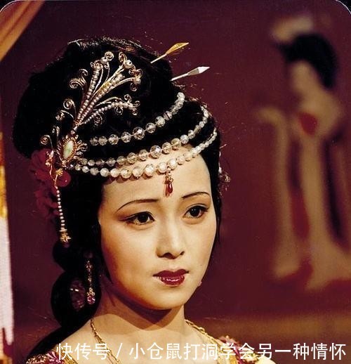  #小户人家#《红楼梦》秦可卿的葬礼为何极尽奢华？隐含背后的“冤案”