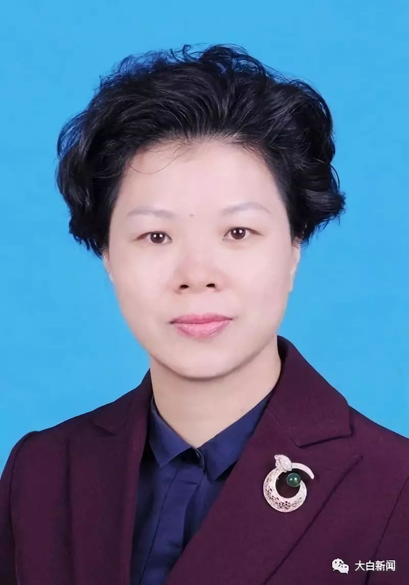 她是湘潭首位女市长，也是湖南最年轻女市长