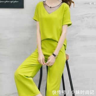  热衷：25-45岁女人热衷选择大气套装，穿着知性优雅，令人刮目相看！