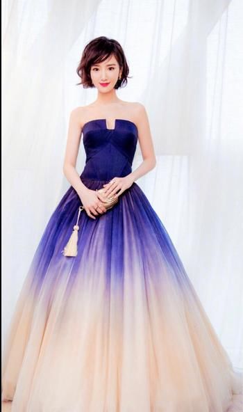 尴尬了欧阳娜娜，撞衫欧美女星，买家秀严重！