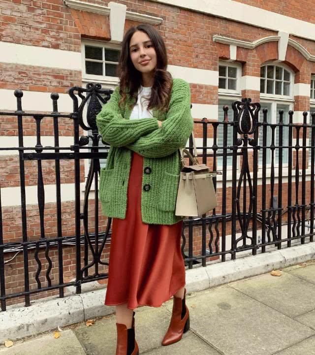  『从来不』乌克兰亿万富豪干金，相貌妖艳穿衣风格又高，从来不炫耀却喜爱炫穿衣搭配