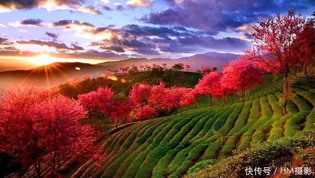 「座山峰」中国有个神奇的地方,一天3次日出,3次日落!