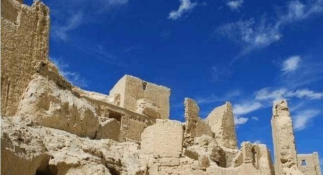 中国门票最贵的四大景区，最后一个高达3500元，有钱还不一定能进