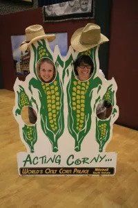 教你拍摄有趣的旅行纪念照