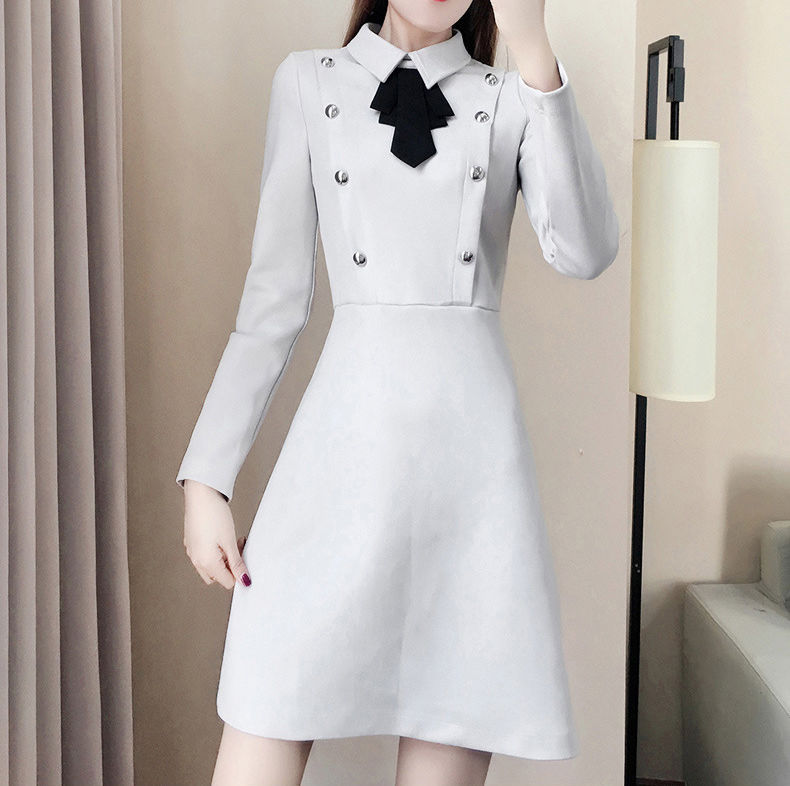 你的t恤该收起来了，现在流行穿这个了