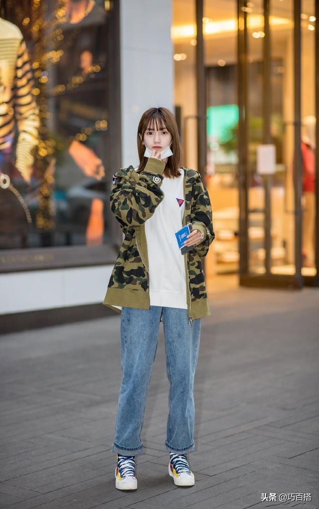  『小姐姐』日常穿搭越简越好，这些风格的衣服一定要码住，百搭通勤又干练