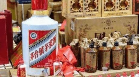 中国游客在德国免税店，看到茅台之后，问：良心何在？