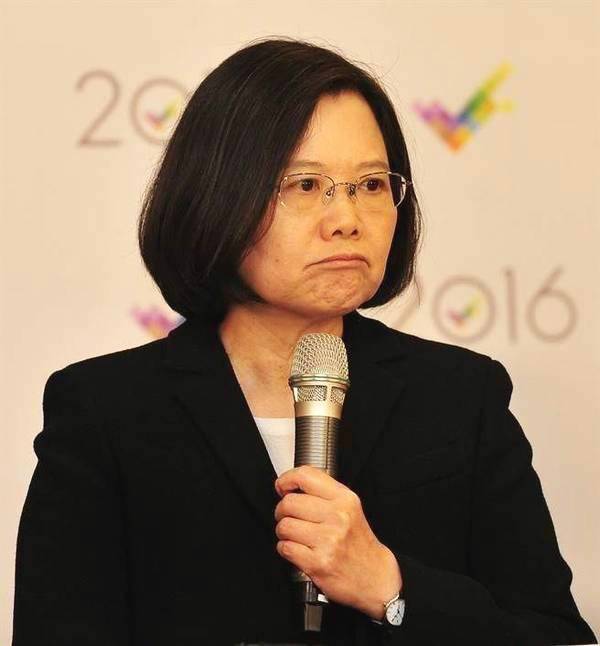 蔡英文被＂卖了＂?美国反对＂台独公投＂ 特朗普这次干的漂亮!