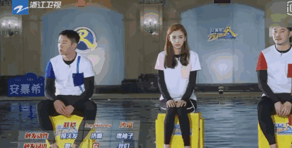 baby终于演技在线了?学热巴卖吃货人设,假吃骗观众?