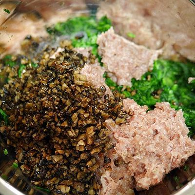 【猪肉】西洋菜香菇猪肉饺