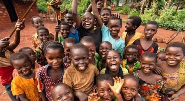 非洲人：中国很厉害，我们花3年做到的事，中国人只要3天