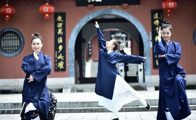 如何像李子柒一样火爆朋友圈?这一组绝美照片会给你答案!