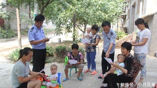 农村禁燃秸秆现弊端，专家无回应，农民说了5句话，打脸伪专家！