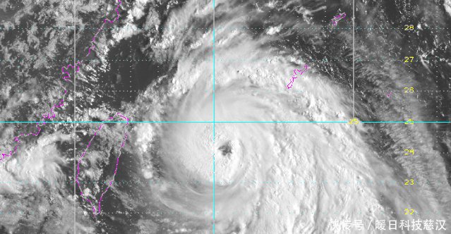  「东海」15号台风法茜生成，超强台风玲玲进入东海，未来强度将