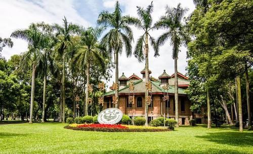 广州高校比厦门大学还美，不限流却没什么游客，本地人都说好