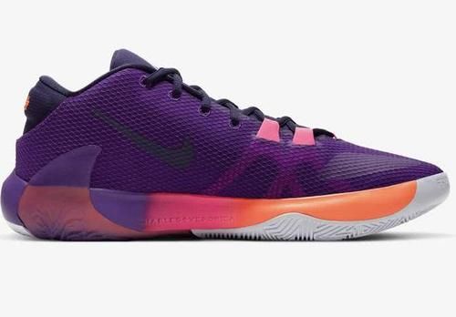  「NBA2K20」NBA2K20推出Zoom Freak 1新配色，游戏迷们要行动了！