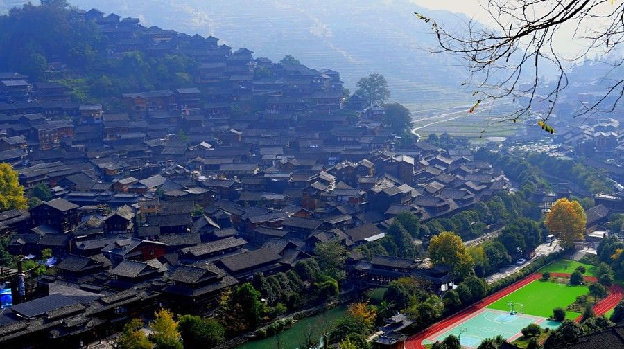 中国唯一没有平原的省份,风景绝佳,有2.1万座公路桥梁