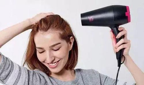 你的发型已经out了,2018流行这4款短发!