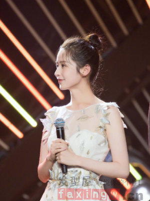 简单大方的女生扎发发型 清新甜美有气质