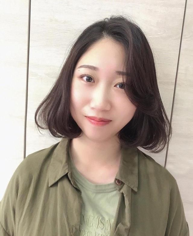 [细软]你是粗硬发，还是细软发？从你的发质选对命定发型，脸小一倍