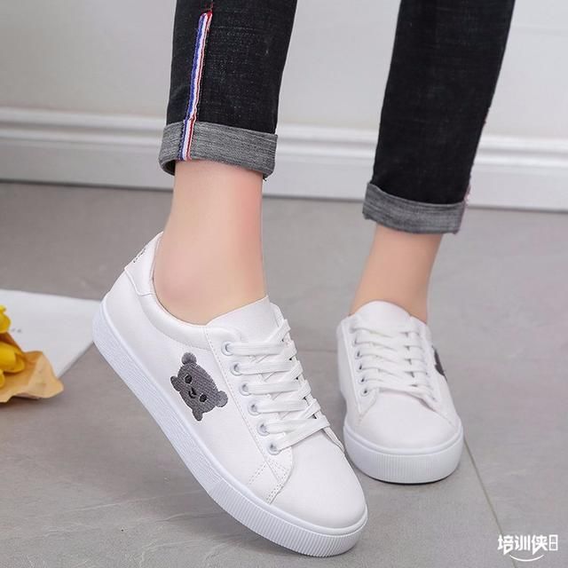 18年最火的舒适女鞋，脚感好不磨脚，彰显女人时尚品味