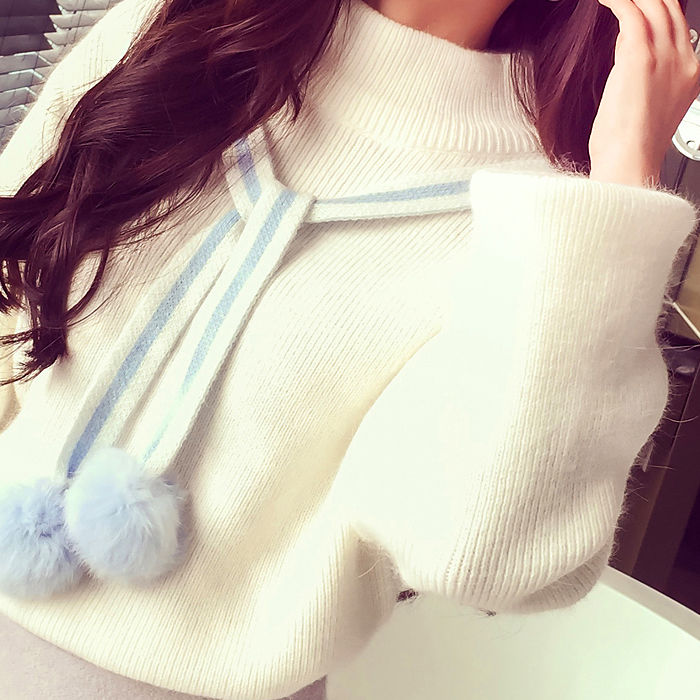 国庆别穿裙子了，毛衣+小脚裤才是最佳选择，时髦减龄美极了