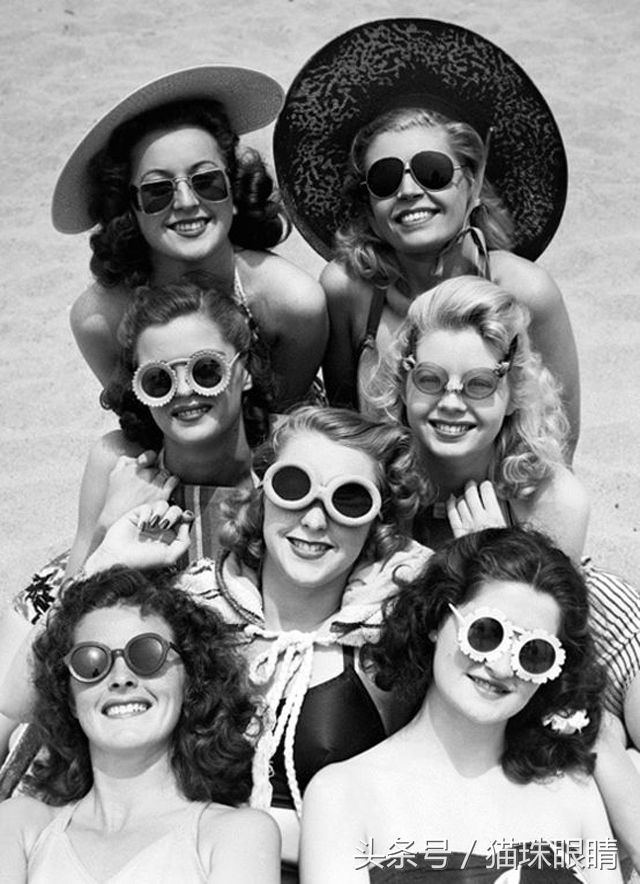 老照片:回顾上世纪四五十年代的墨镜美女