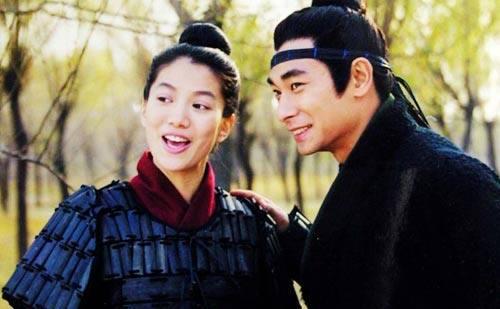 同演花木兰的演员,图一最经典,网友:最后一个