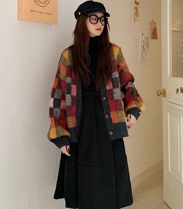  学学：建议小个子女生春天放弃阔腿裤吧，学学网红这样穿，又美又显高