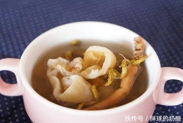  极其丰富@女人过了25岁，一周吃一次这个，保证50岁依然肌肤紧致没皱纹