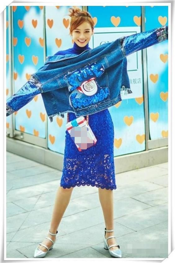 袁姗姗真会穿，在超短裙里面又穿条短裙，不但不丑还很时髦！